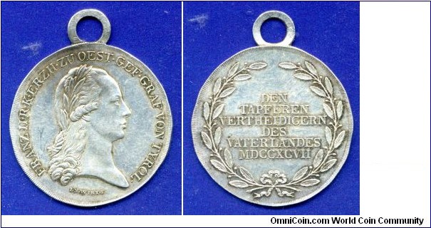 
Medal for the defense of Tyrol in 1797.
Holy Roman empire.
Franc II (1792-1835).


Ag900f. 