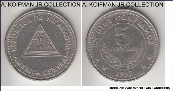 KM-90, 1997 Nicaragua 5 cordobas; nickel-clad steel, reeded edge; 2 year type of the modern republic, better circulated grade.