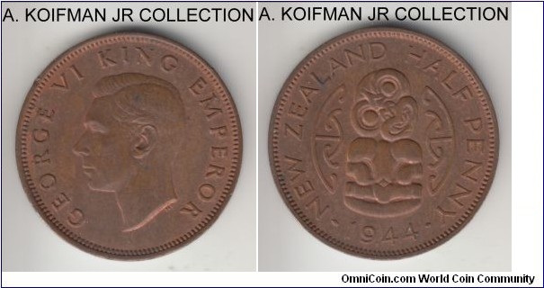 KM-12, 1944 New Zealand half penny; bronze, plain edge; George VI, first type, mostly light brown good extra fine to almost uncirculated, tiny edge nick.