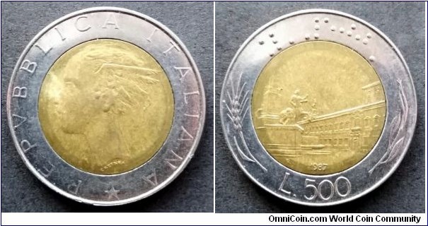 Italy 500 lire.
1987