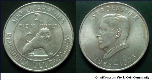 Paraguay 300 guaranies.
1968, 4th Term of President Stroessner. Ag 720. Weight; 26,6g. Mintage: 250.000 pcs.
