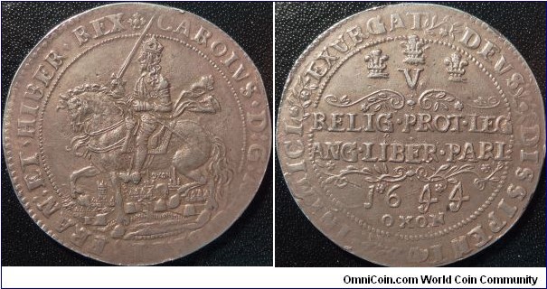 AR Replica of the Oxford Crown - https://www.ashmolean.org/oxford-crown#listing_157441_0