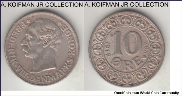 KM-807, 1912 Denmark 10 ore; silver, plain edge; Frederik VIII, good extra fine, few contact marks.