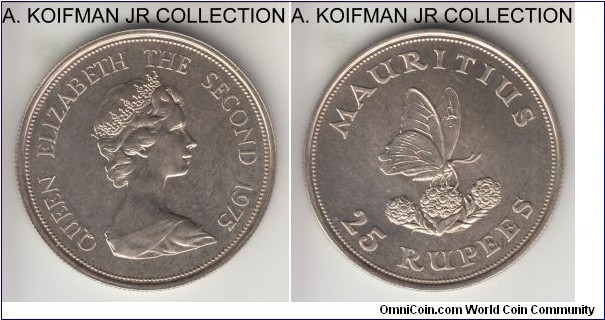 KM-40, 1975 Mauritius 5 rupees; silver, reeded edge; Conservation series, mintage unknown, lightly toned uncirculated.