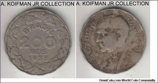 KM-545, 1938 Brazil 200 reis; copper-nickel, scappoled edge; circulation coinage, Getulio Vargas, common and well circulated.