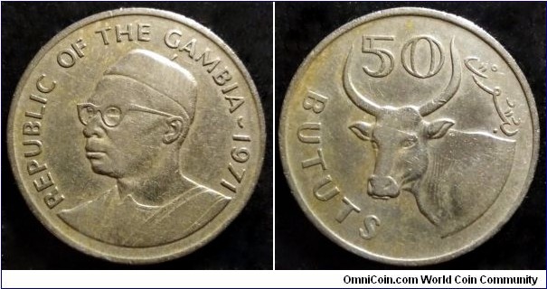 Gambia 50 bututs.
1971