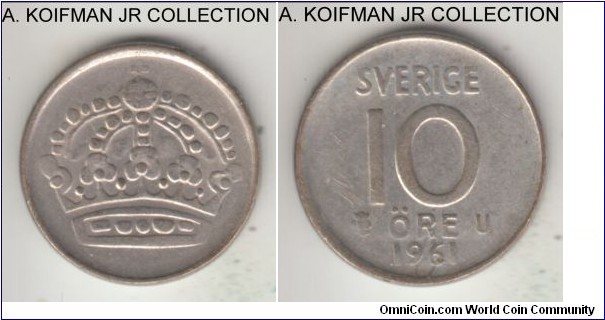 KM-823, 1961 Sweden 10 ore; silver, plain edge; Gustaf VI, U initial variety, common lower silver issue, almost uncirculated.