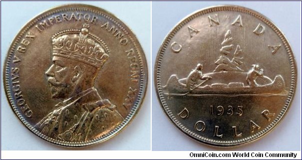 Canada 1 dollar.
1935, 25th Anniversary of the Reign of King George V. Ag 800.