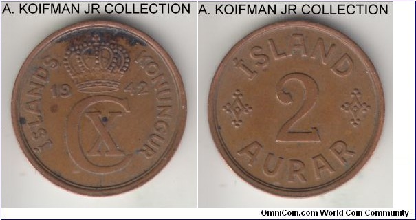 KM-6.2, 1942 Iceland 2 aurar, Royal Mint (London); bronze, plain edge;  Christian X, 2-year type variety when the coinage was moved from Denmark to Britain, good extra fine details, but dirty and obverse is stained.