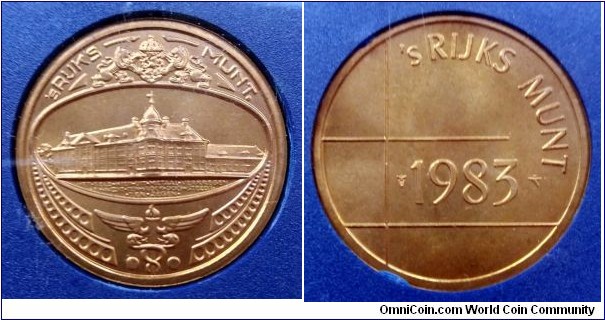 Netherlands - Mint token from 1983 annual coin set.