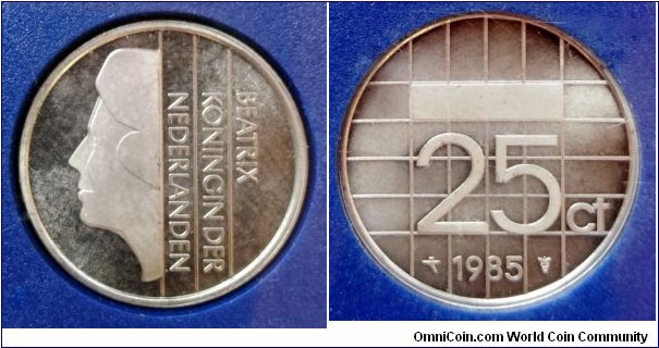 Netherlands 25 cents from 1985 annual coin set.