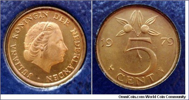 Netherlands 5 cents from 1979 annual coin set.