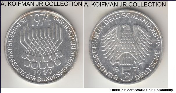 KM-138, 1974 Germany (Federal Republic) mark, Shtuttgart mint (F mint mark); proof, silver, lettered edge; circulation issue commemorating 25'th anniversary of the Constitutional Law, average proof, some toning in places.