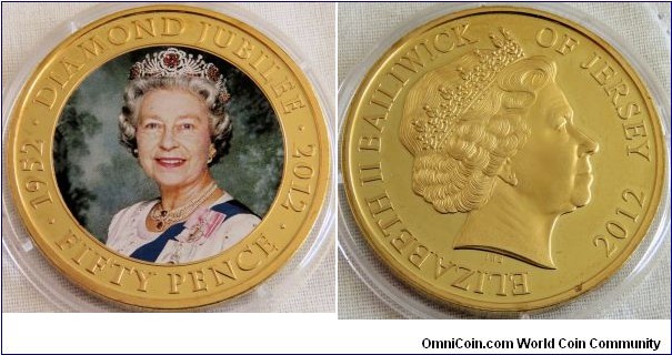 50p Diamond Jubilee Queen facing front in pink