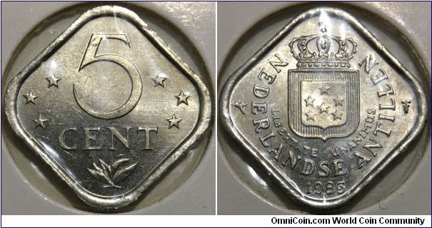 5 Cent (Kingdom of the Netherlands / Queen Beatrix // Copper-Nickel) 