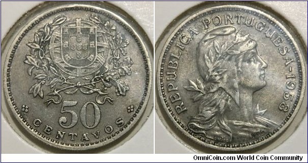50 Centavos (2nd Portuguese Republic // Nickel Brass) 