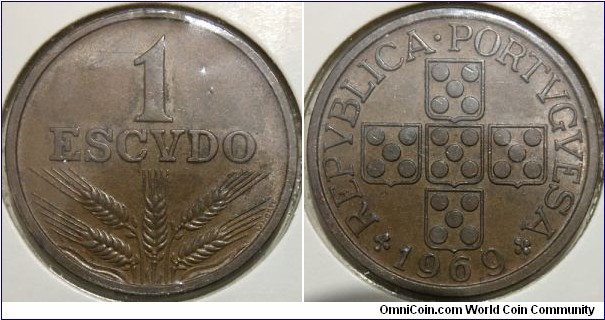 1 Escudo (2nd Portuguese Republic // Bronze 8g) 