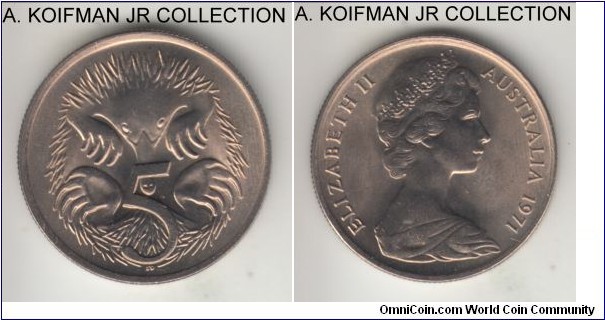 KM-64, 1971 Australia 5 cents; copper-nickel, reeded edge; Elizabeth II, Echidna (ant eater) on reverse, early decimal circulation issue, uncirculated.