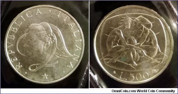 Italy 500 lire. 1987, Year of the Family. Ag 835. Weight; 11g. Diameter; 29,3mm. Mintage: 85.500 pcs.