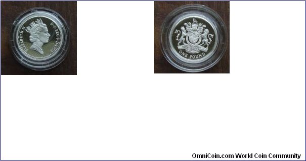 1993 United Kingdom Silver Proof One Pound Coin complete with original Box and COA