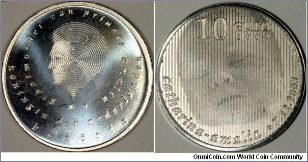 Netherlands 10 guilder or florin, with a hologram effect or hidden image feature on the reverse, showing Royal baby Princess Catharina-Amalia. Tilting the coin gives up to 4 different views of the reverse.
