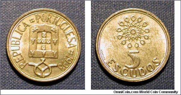1993 Portugal 5 Escudos