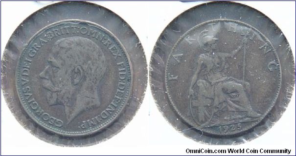 A 1925 British Farthing (One Quarter Penny) F