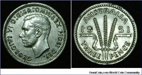 AUSTRALIA 1951 3 PENCECOIN. IN VERY GOOD SHOW PIECE CONDITION. FOR SALE. PLEASE MAKE AN OFFER.