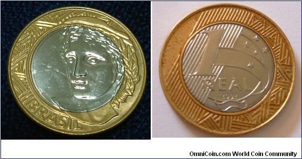 BRAZIL 2002 1 REAL  COIN IN SHOWROOM CONDITION.(SOLD TO MR PRASHANT BAUSKAR OF MUMBAI, INDIA ON 30/4/2005)
STOCKS STILL AVAILABLE.
 FOR SALE. PLEASE MAKE AN OFFER.