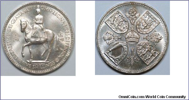 Cupro-nickel crown (5 shillings) for the Coronation of Queen Elizabeth II in 1953.
I think we still had petrol rationing in those days, but I don't think that's why she was on horseback!