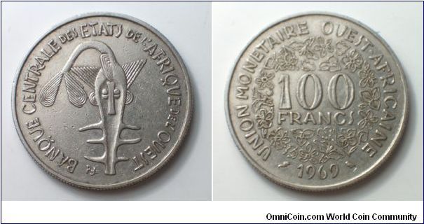 100 francs