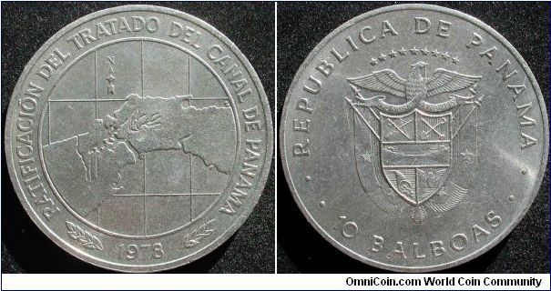 10 Balboas
Nickel
45 mm
(my biggest coin!)