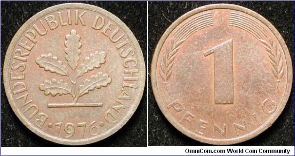 1 Pfennig
Copper plated steel
J