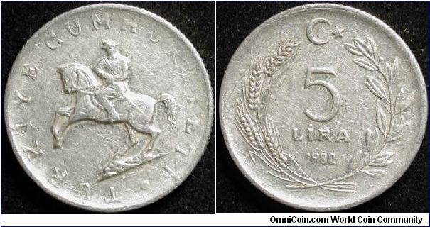 5 Lira
Aluminium