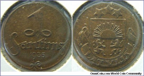 Latvia 1935 a santims. A nice XF copper coin, chocolate toned.