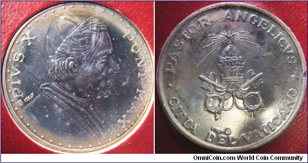 Vatican City medal featuring Pio X.