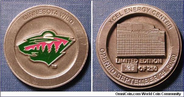 2000 Minnesota Wild Hockey Team Medallion.  Opening of the Xcel Center.