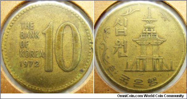 S. Korea 1972 10 won. Worn.