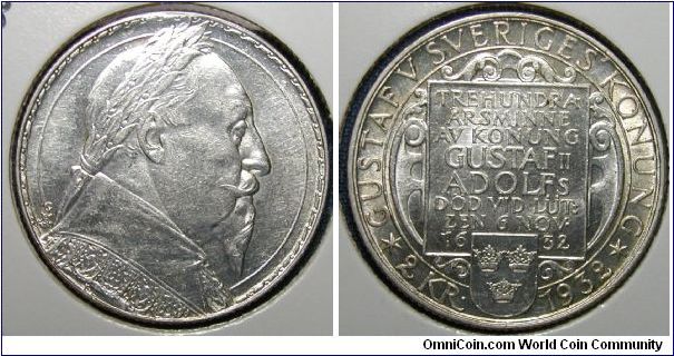 1932 Sweden 2 Kronor, 15g, .800 silver, 300th Anniversary of the Death of Gustof II.