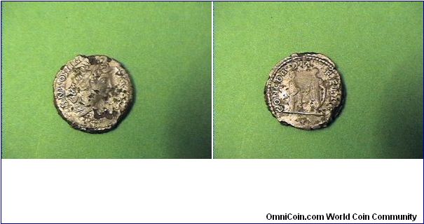 Elagabalus 218-222AD
Obv:ANTONINVS PIVS AVG
Rev:CONCORDIA FELIX
AR/Denari 18mm 2.4 grams
