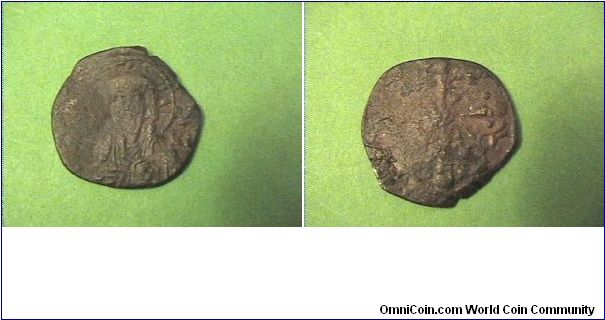Byzantine Empire
Nicephorus III 1078-1081, class I anonymous follis. AE/22mm 2.9 grams