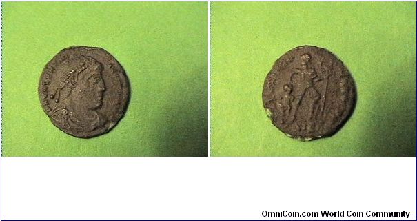 valentinian I 364-375AD
Rev:DN VALENTINIANVS PF AVG
Rev:GLORIA ROMANORVM
SISC
AE/18mm 2.1 grams