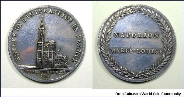 Napoleonic medal
Entrance of the Empress Marie-Louise into France.

mm. 32,4  grs. 12,9
Silver