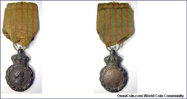 Medal of Saint Helena.

Original with ribbon

Mm 50x31