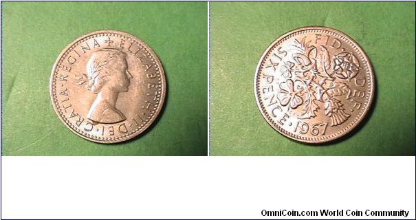 ELIZABETH II GRATIA REGINA
FID DEF
SIX PENCE
copper-nickel