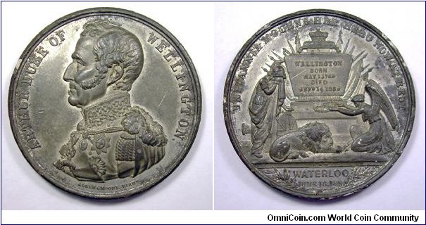 Death of Wellington

51 mm. - White metal