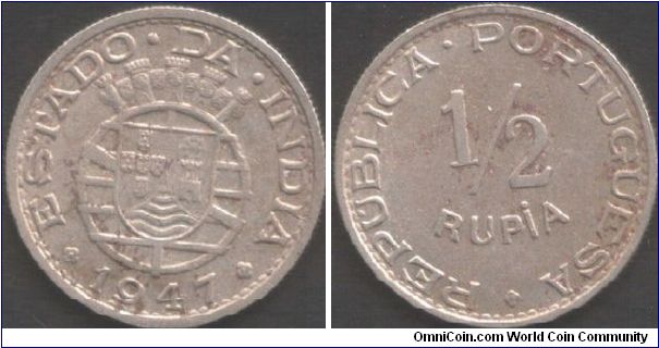 Portuguese India - 1/2 rupia. Copper Nickel. Staining