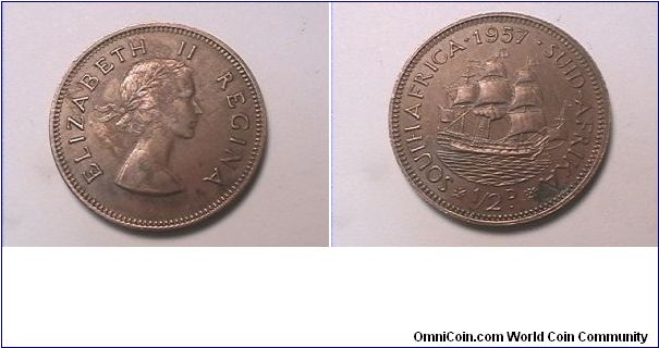 ELIZABETH II REGINA
SOUTH AFRICA SUID AFKIKA 1/2 PENNY
bronze