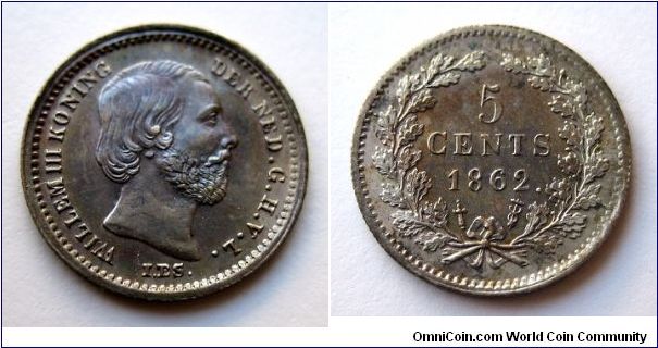 5 cent with die cracks.  One runs across Willem III's neck.