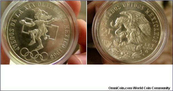 0.720 silver 25 Pesos, the 1968 Olympic Games